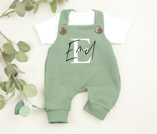 Bestseller Baby Latzhose in Olive aus Rib-Jersey von VOODULU
