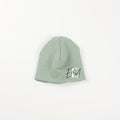 Personalisierte Bestseller Baby Mütze in Salbei aus Rib-Jersey von VOODULU
