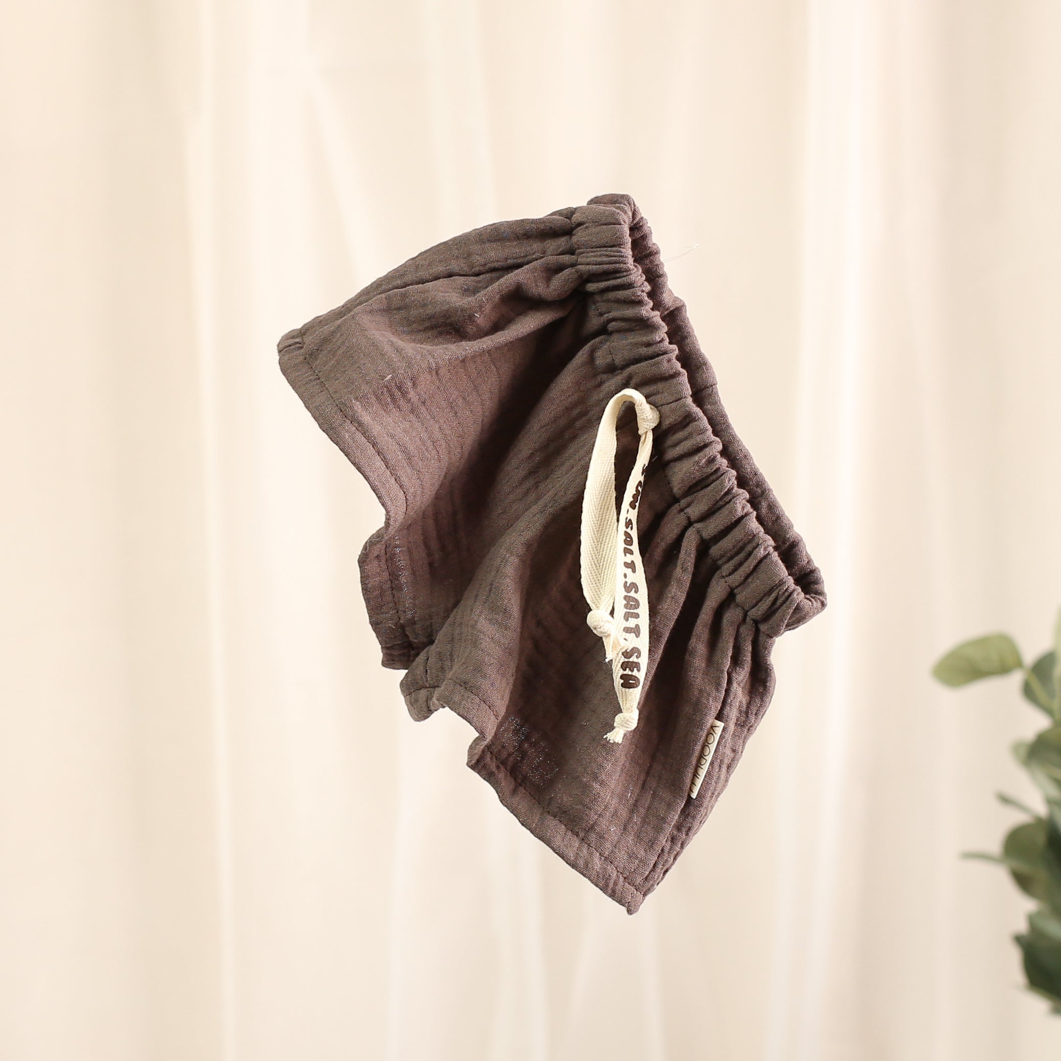 Shorts – Braun
