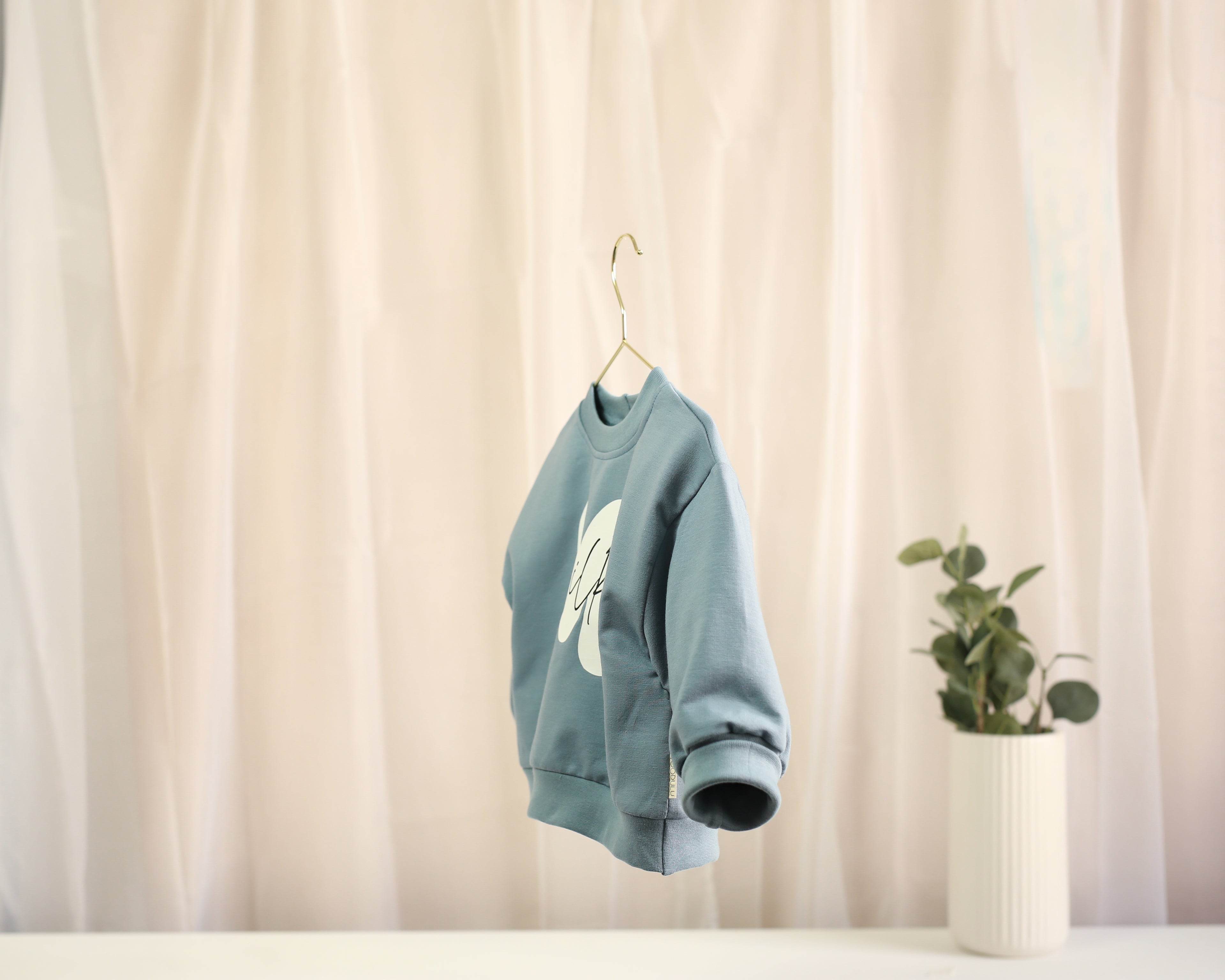 Oversize Pullover personalisiert – Dusty Blue