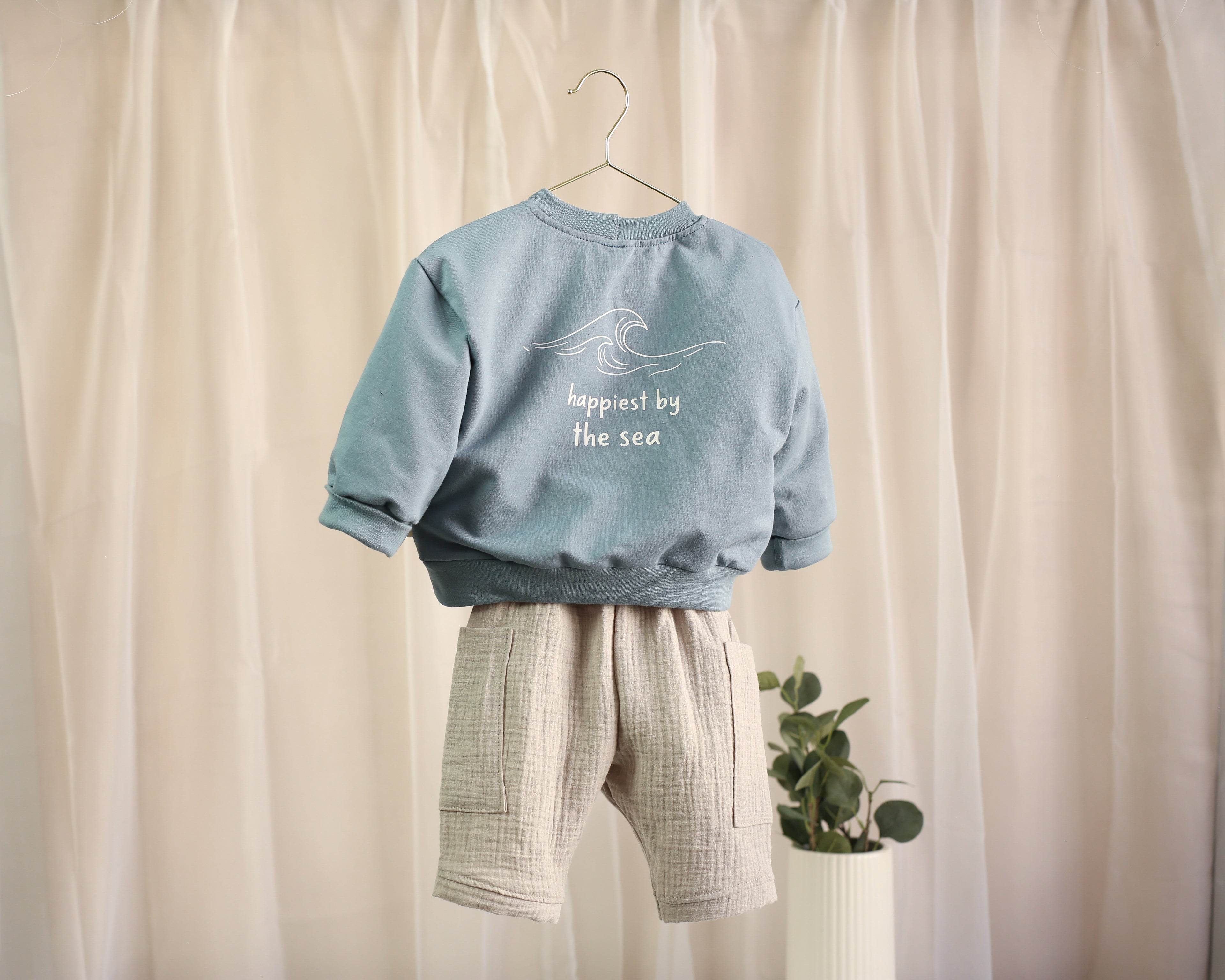 Oversize Pullover „Happiest by the Sea“ – Dusty Blue