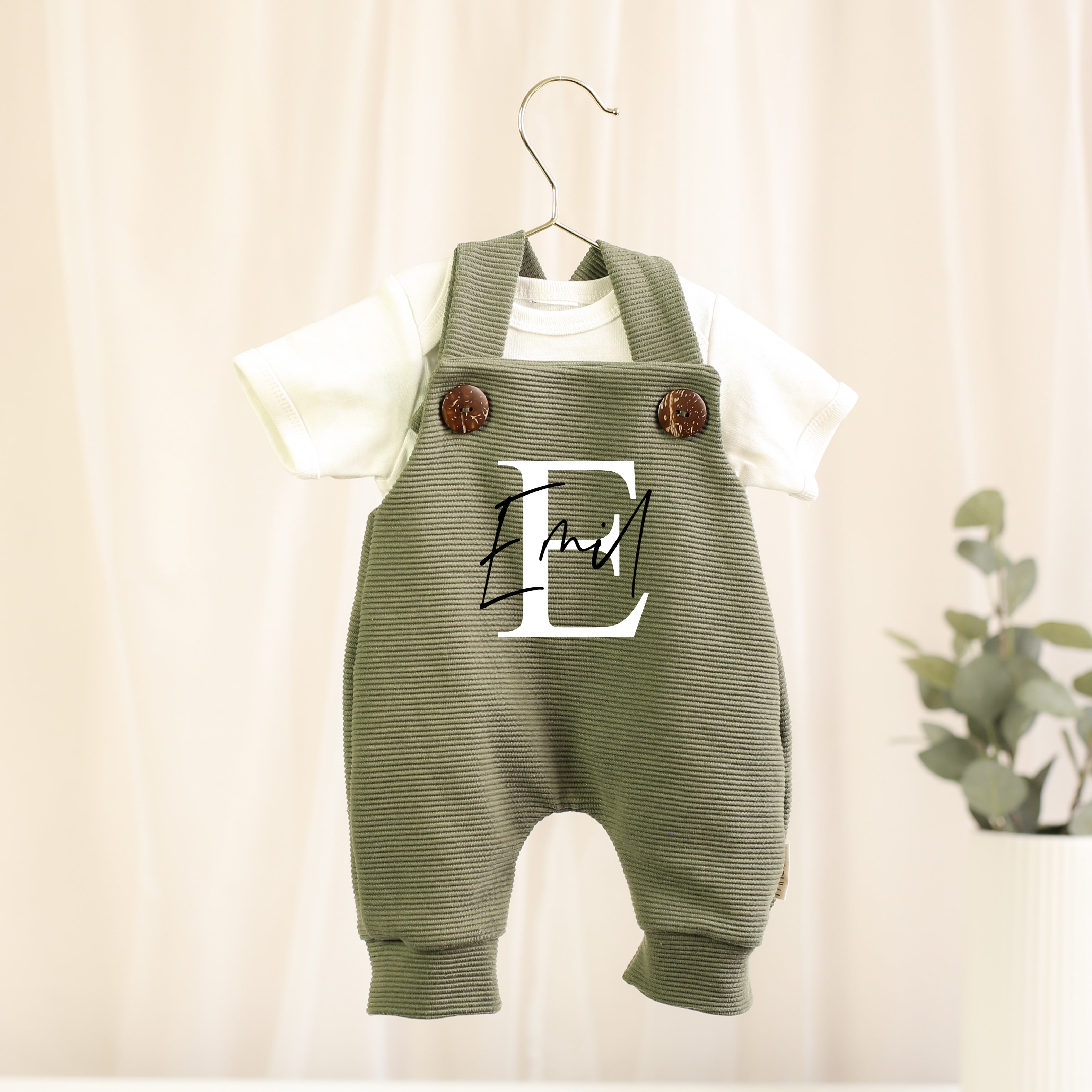 Latzhose "olive"