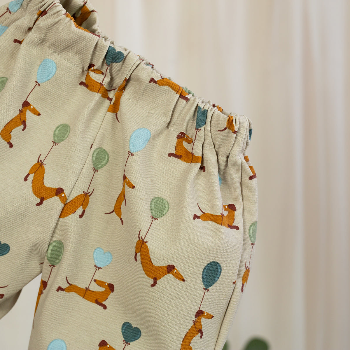 Jersey-Barrelhose Dackel in Beige